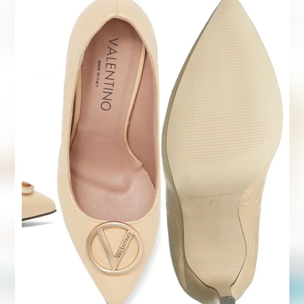 Mario Valentino Heels - Picture 15 of 17